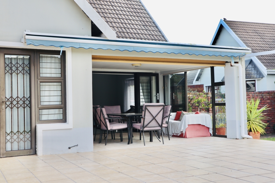 3 Bedroom Property for Sale in The Island Western Cape